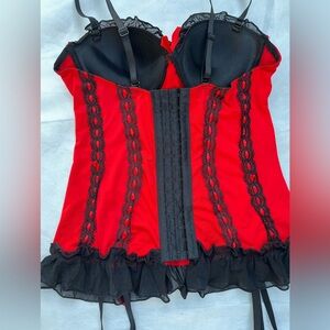 Women’s Sexy red corset with Lace Garter Belt Stockings Lingerie Thigh-Highs